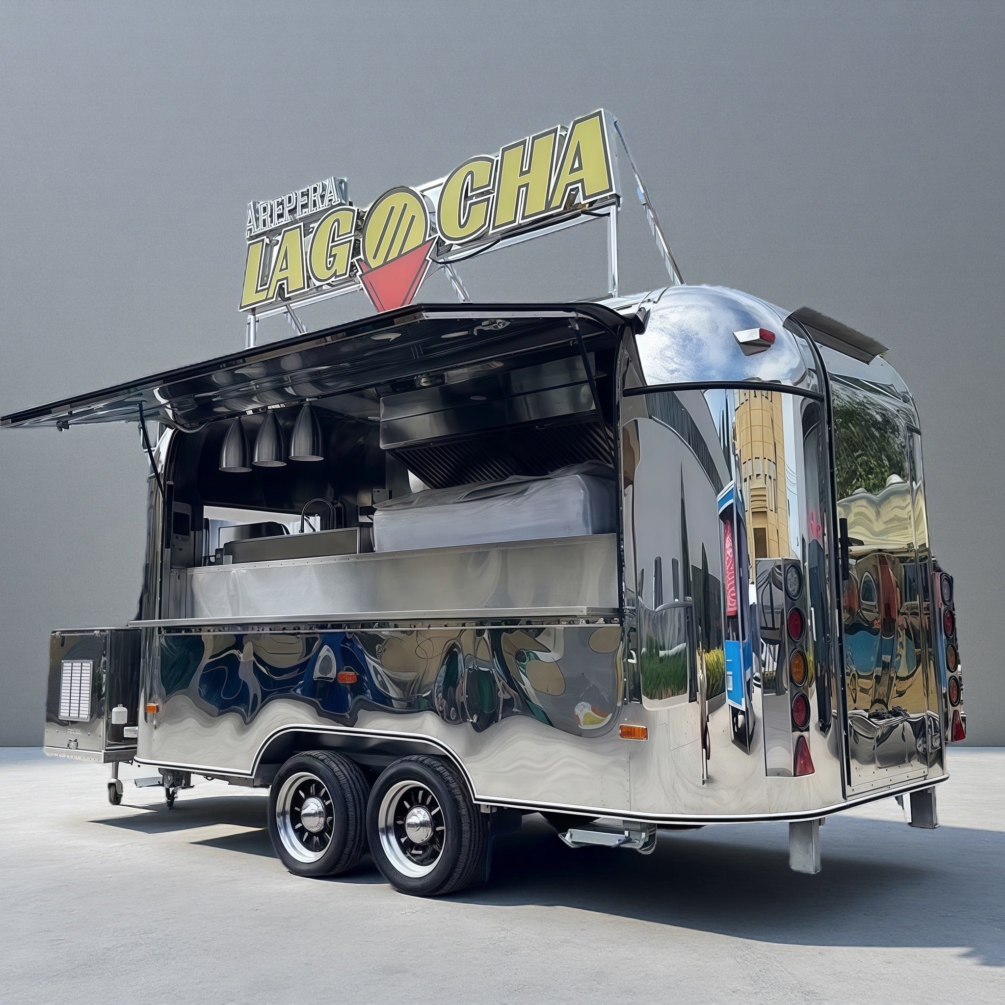 AeroShine R3 - S Food Trailer - REICO