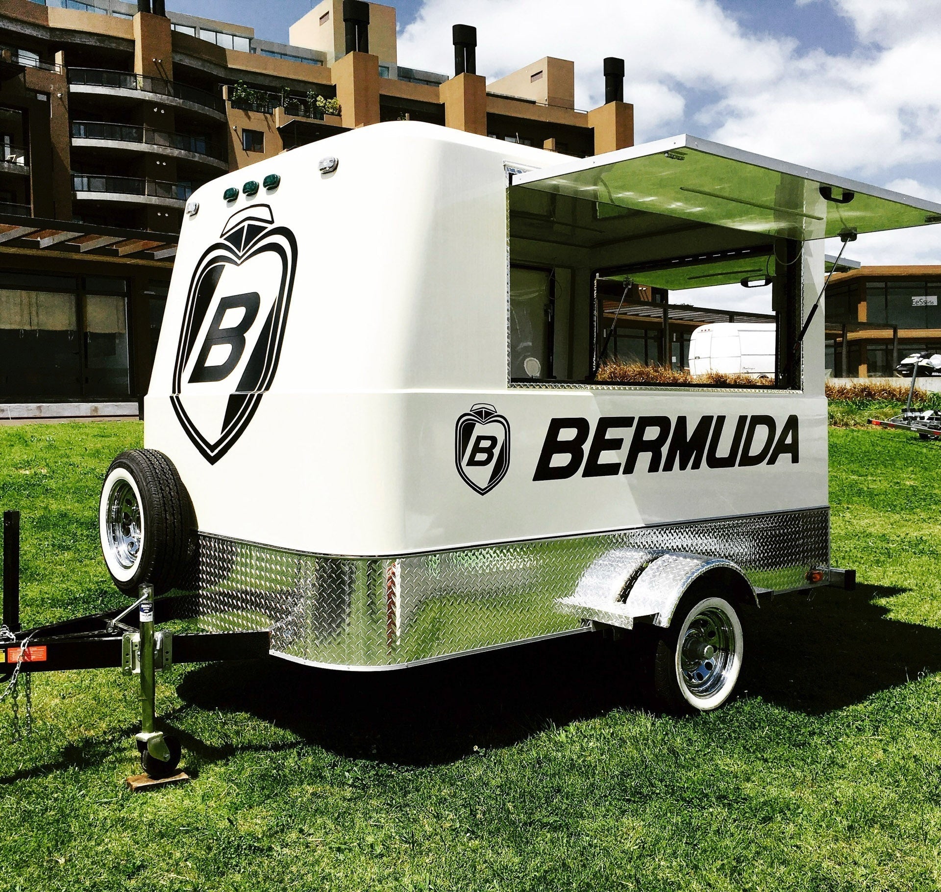ColorStream R2 - YF Food Trailer - REICO