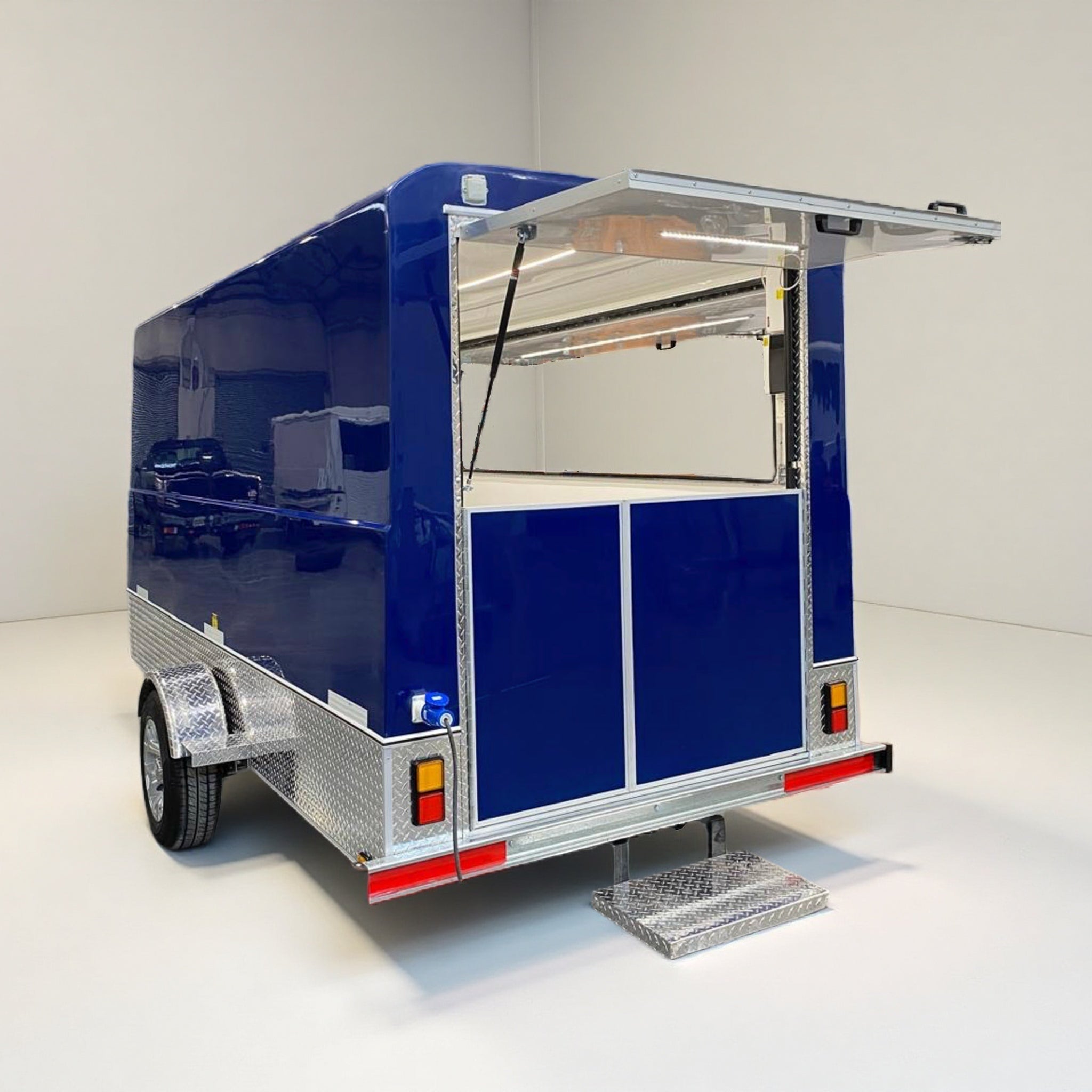 ColorStream R2 - YF Food Trailer - REICO