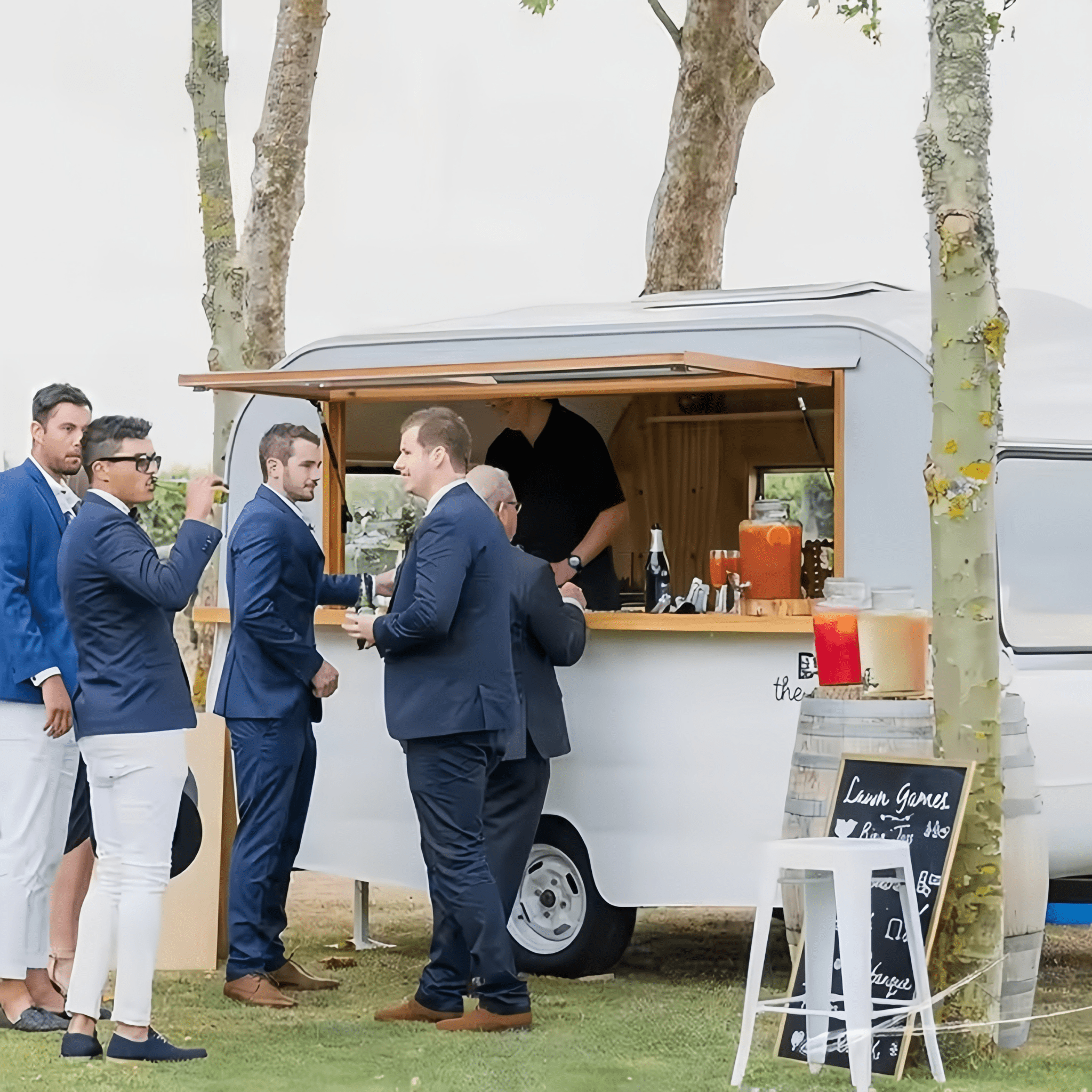 CraftVan R4 - RD Food Trailer - REICO
