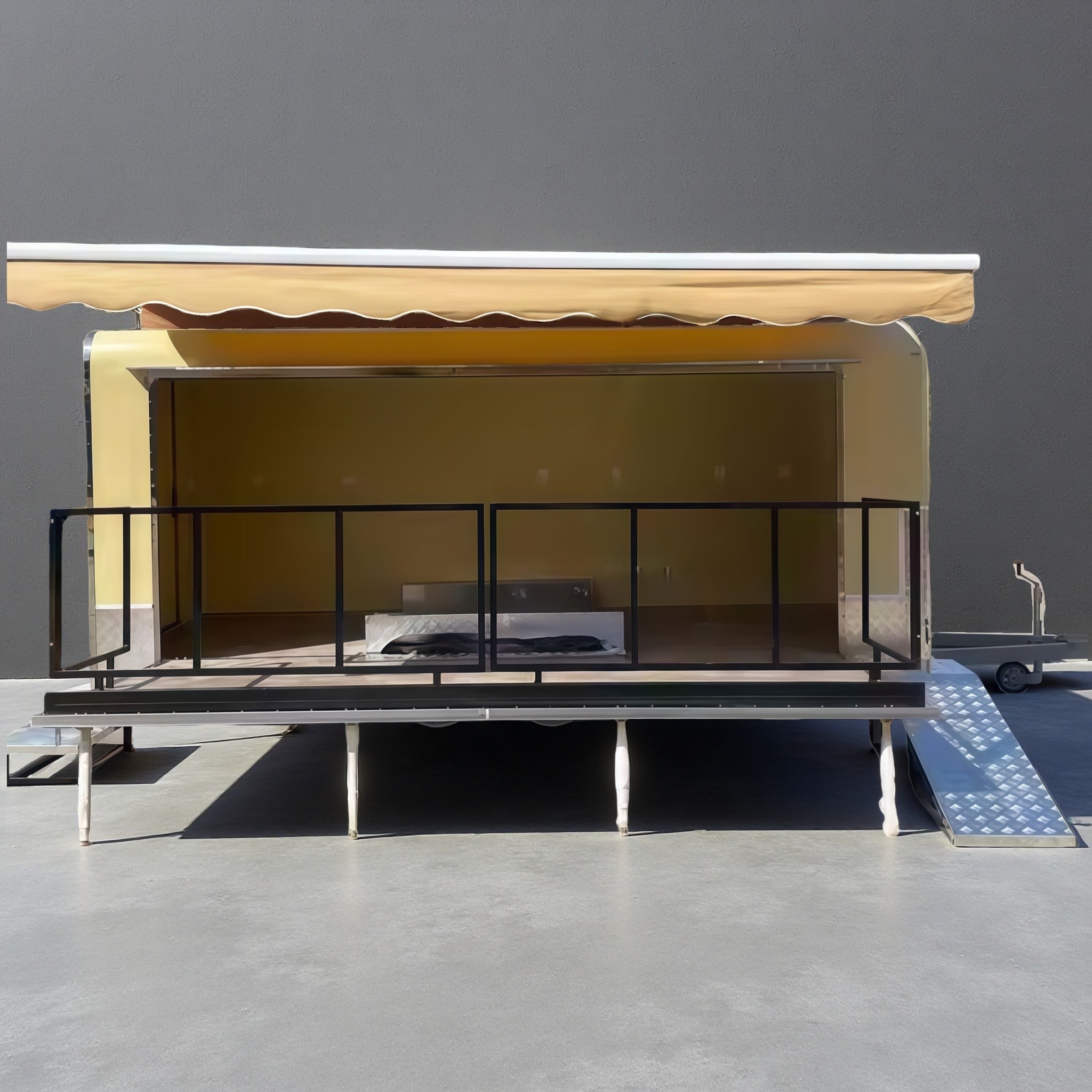 UrbanBox R1 - YY Food Trailer - REICO