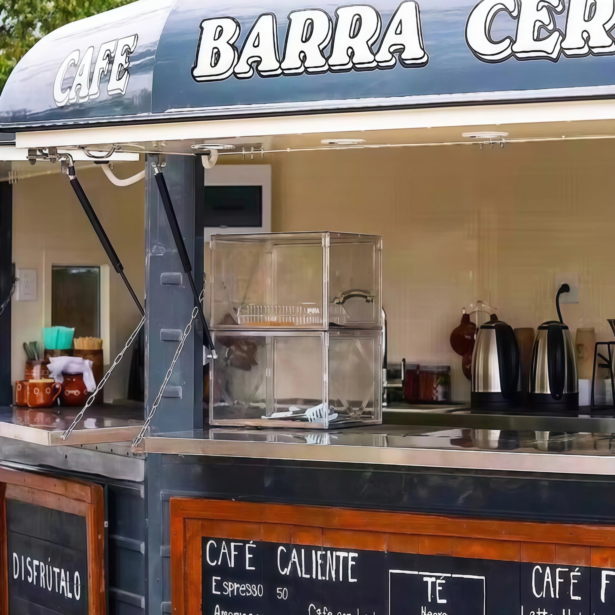 VintageBarrel R8 - SQ Food Trailer - REICO